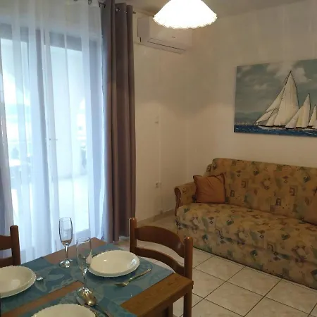 Apartments Kesic Barbat na Rabu Exterior photo