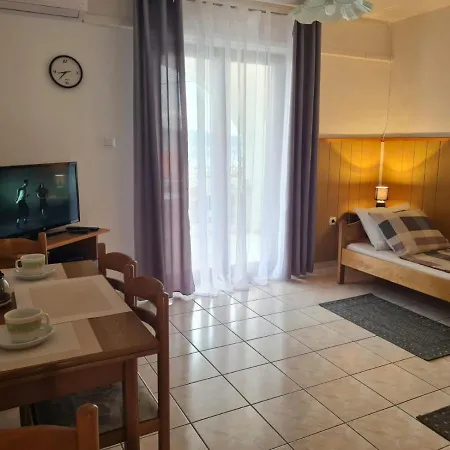 Apartments Kesic Barbat na Rabu Exterior photo
