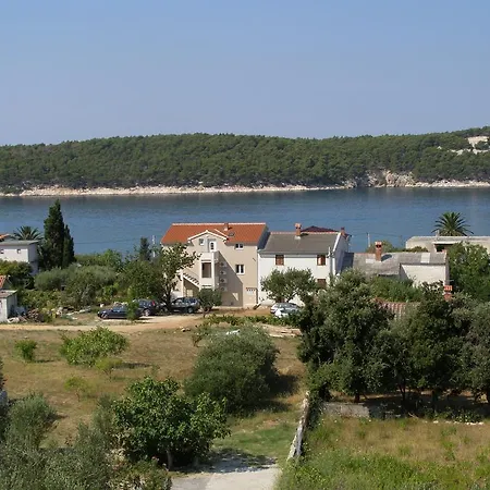 Apartments Kesic Barbat na Rabu Room photo