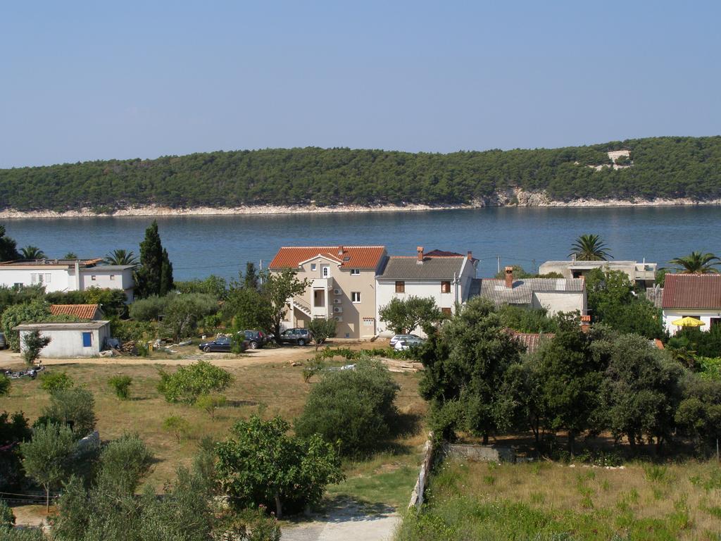 Apartment Kesic Barbat na Rabu